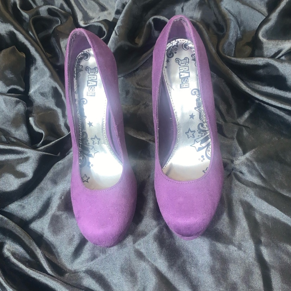 Women’s Brash Platform Purple Suede Pumps